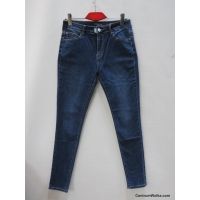 Spodnie jeans damskie S6517  Roz  38-46  1 kolor   